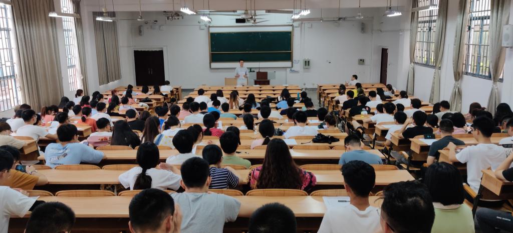 PC加拿大28